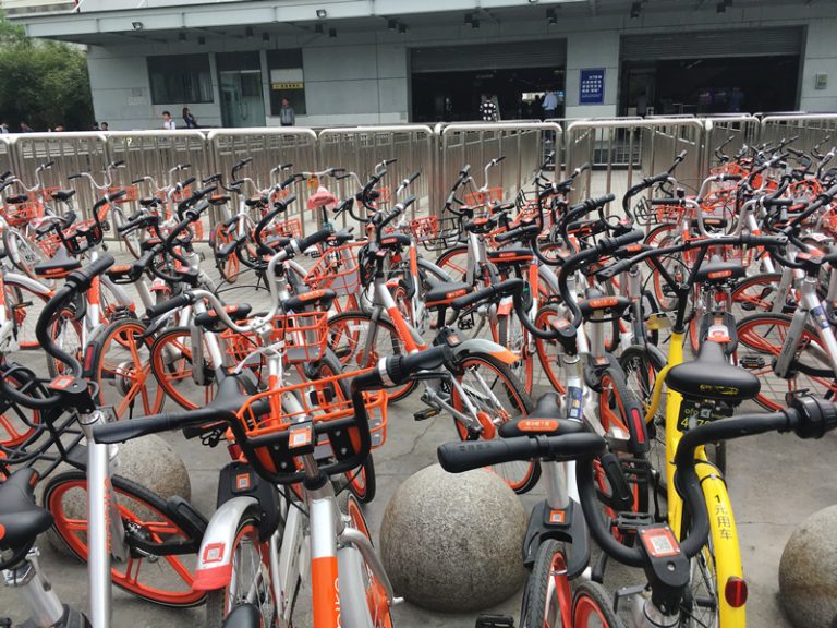 共享单车（Gòngxiǎng dānchē：シェアバイク）の行方